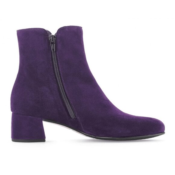 NWT GABOR Samtchevreau Purple Suede Zip-up Ankle Boots - Size 6.5 - Picture 3 of 17